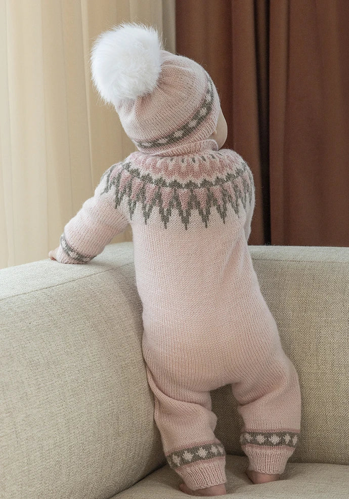 "Oldefar"-dress og lue